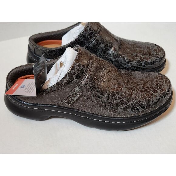 Clarks Pro Women's Work Clogs – Slip-Resistant, Size 7, Gunmetal, NIB - Picture 10 of 11